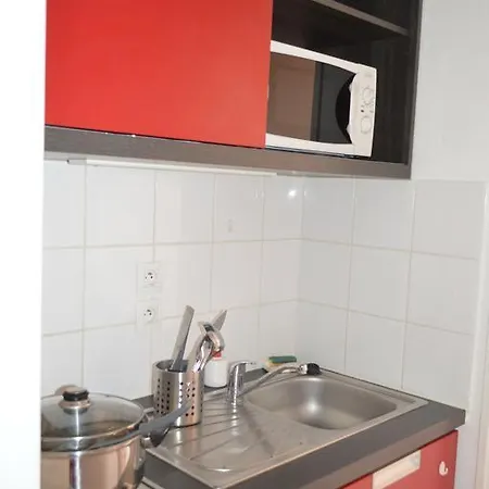 Apparteo Aparthotel 3*